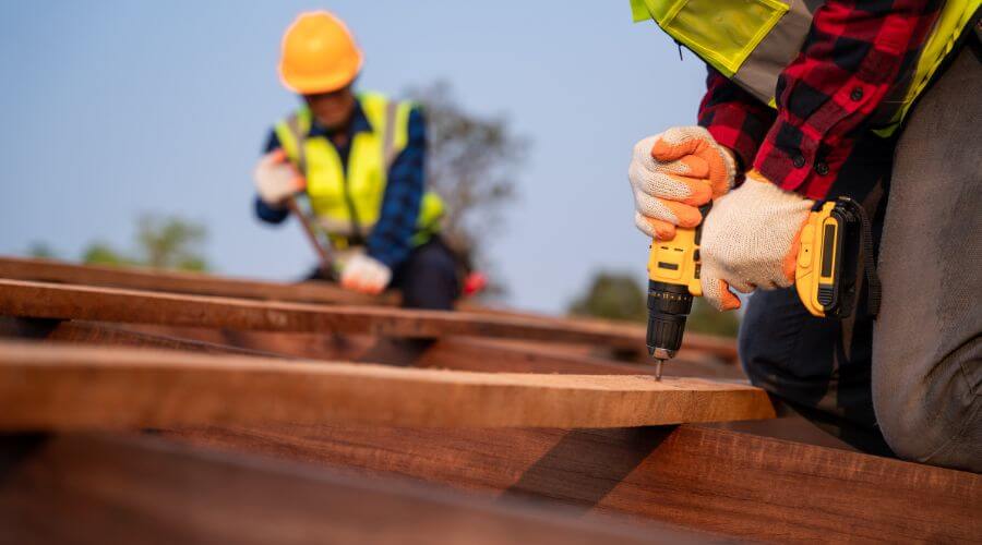 Expert tile roof repair services in Eagle Lake, FL